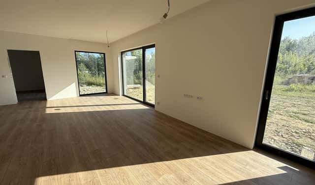 Prodej domu 150 m² s pozemkem 700 m², U Koupaliště, Újezdeček, okres Teplice
