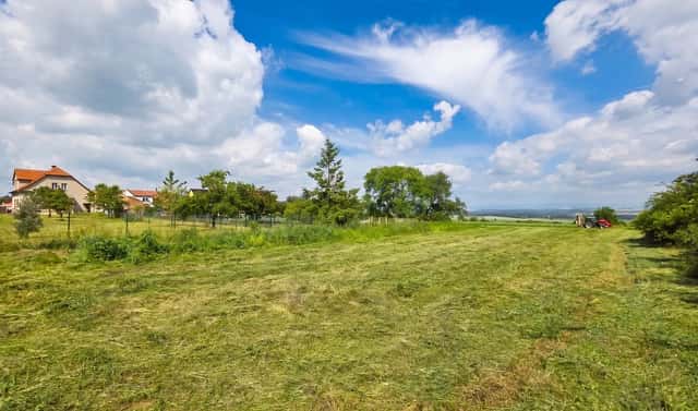 Prodej stavebního pozemku 2 602 m², Liběšice, okres Louny
