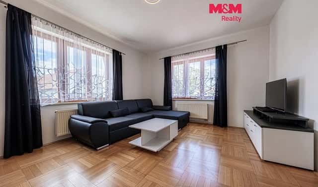 Prodej bytu 2+1 61 m², Náměstí, Rožďalovice, okres Nymburk