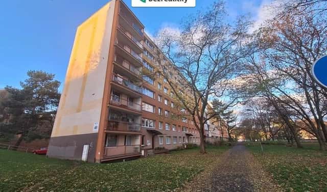 Prodej bytu 1+1 27 m², U Stadionu, Most