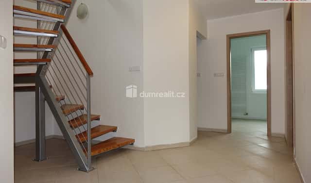 Prodej domu 168 m² s pozemkem 811 m², Bystřice – Líšno, okres Benešov