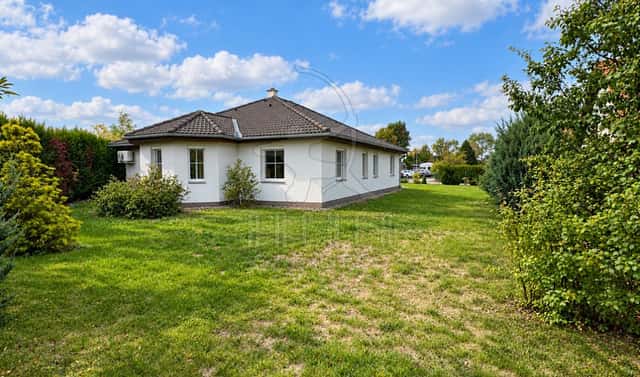 Prodej domu 161 m² s pozemkem 1 011 m², Jasmínová, Buštěhrad, okres Kladno