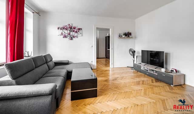 Prodej bytu 3+kk 92 m², Farského, Tábor