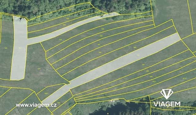 Prodej pole 2 728 m², Střelná, okres Vsetín