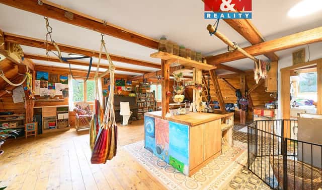 Prodej domu 290 m² s pozemkem 22 768 m², Suchý Důl, okres Náchod