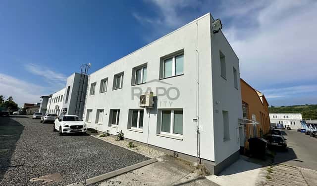 Pronájem obchodních prostor 11 m², 2. května, Napajedla, okres Zlín