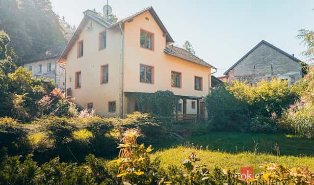 Prodej domu 223 m² s pozemkem 883 m², Mnichov – Pivoň, okres Domažlice