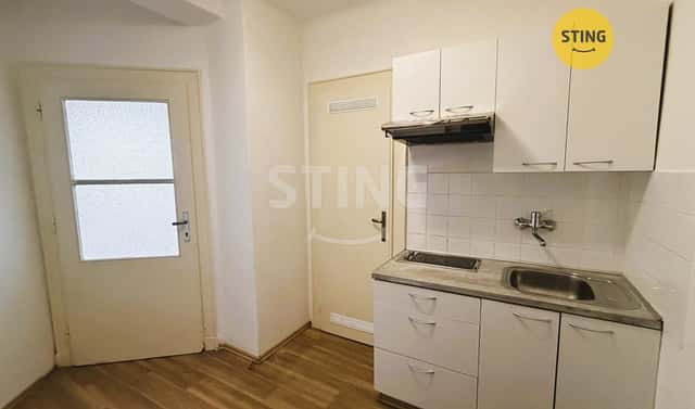 Pronájem bytu 1+kk 43 m², Balcarova, Ostrava – Moravská Ostrava, okres Ostrava-město