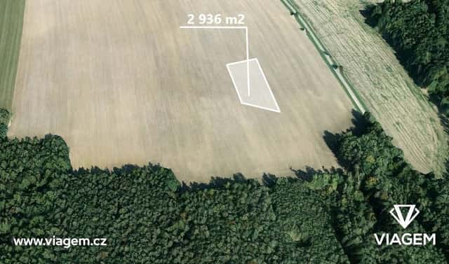 Prodej pole 1 468 m², Luže, okres Chrudim