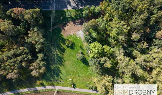 Prodej pozemku 3 622 m², Pardubice – Popkovice