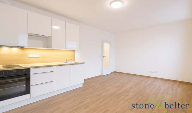 Pronájem bytu 1+kk 31 m², Fabiánové, Praha 5 – Hlubočepy