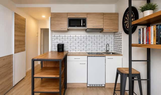 Prodej bytu 1+kk 16 m², Peroutkova, Praha 5 – Jinonice