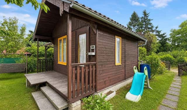 Prodej chaty/chalupy 24 m² s pozemkem 300 m², Strnady, Praha 5 – Zbraslav