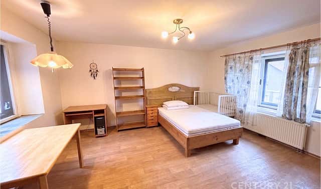 Prodej domu 118 m² s pozemkem 768 m², Nádražní, Klobuky, okres Kladno