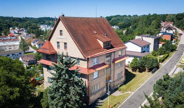 Prodej bytu 3+1 91 m², Sluneční, Hostinné, okres Trutnov