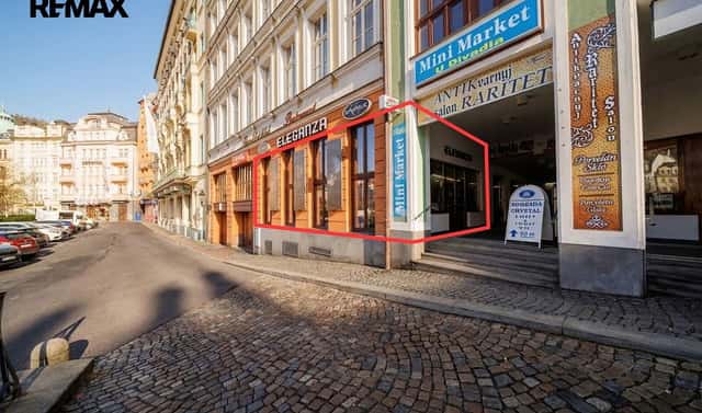 Prodej obchodních prostor 115 m², Divadelní náměstí, Karlovy Vary