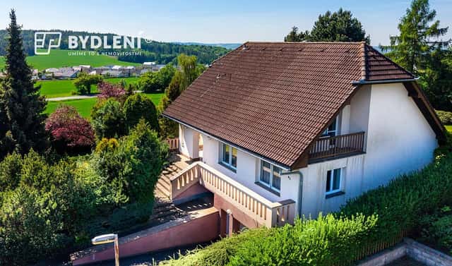 Prodej domu 250 m² s pozemkem 1 975 m², Zahořany, okres Praha-západ