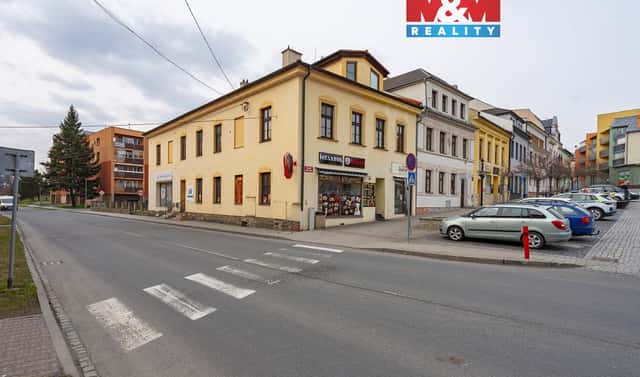 Prodej nájemního domu, činžáku 580 m², náměstí Jana Zajíce, Vítkov, okres Opava