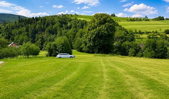 Prodej stavebního pozemku 1 481 m², Mikulůvka, okres Vsetín