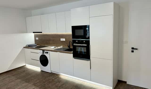 Pronájem bytu 2+kk 55 m², Drahy, Uherské Hradiště – Jarošov