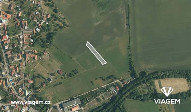 Prodej pole 1 406 m², Kelč, okres Vsetín