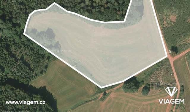 Prodej pole 7 139 m², Úbislavice, okres Jičín