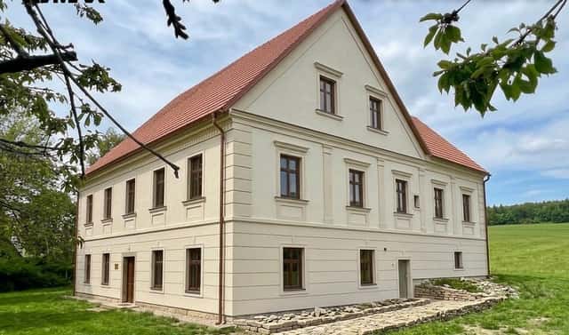 Prodej domu 590 m² s pozemkem 796 m², Vejprtská, Kovářská, okres Chomutov