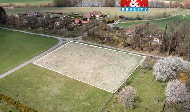 Prodej stavebního pozemku 2 692 m², Březnice – Bor, okres Příbram