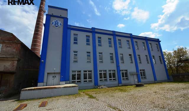 Pronájem skladovacích prostor 2 756 m², Sehnoutkova, Černožice, okres Hradec Králové