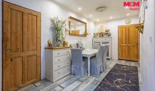 Prodej domu 424 m² s pozemkem 1 444 m², Měcholupy – Želeč, okres Louny