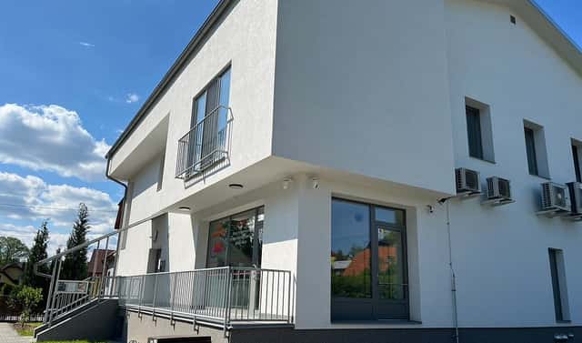 Pronájem obchodních prostor 398 m², Hlavní, Zubří, okres Vsetín
