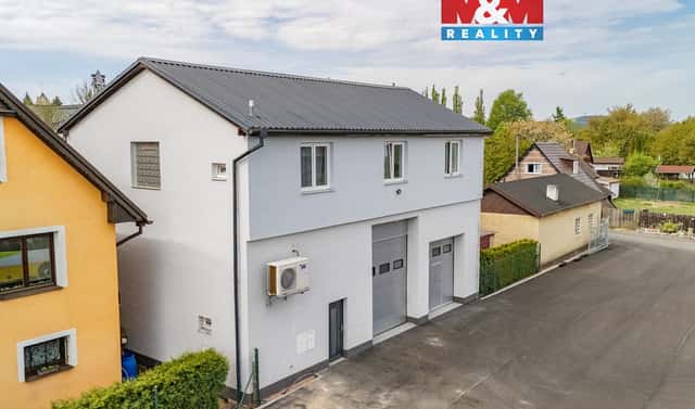 Prodej komerčního pozemku 1 036 m², Cheb – Hradiště