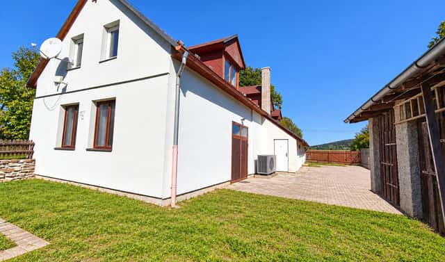 Prodej domu 235 m² s pozemkem 496 m², Toužim – Bezděkov, okres Karlovy Vary