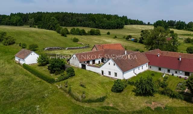 Prodej domu 275 m² s pozemkem 1 947 m², Horní Radouň – Nový Bozděchov, okres Jindřichův Hradec