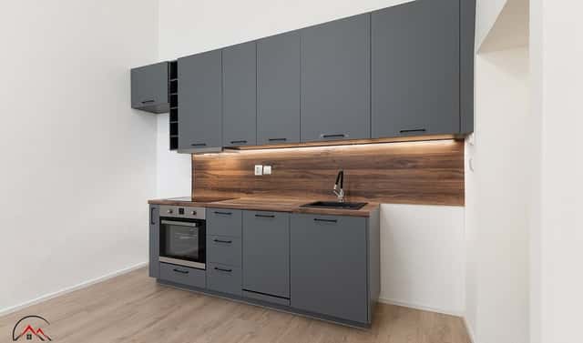 Pronájem bytu 2+kk 37 m², Křišťanova, Ostrava – Přívoz, okres Ostrava-město