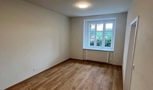 Pronájem bytu 2+kk 40 m², U vysočanského pivovaru, Praha 9 – Vysočany