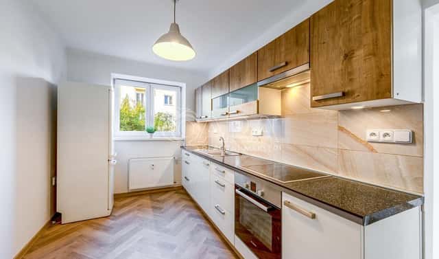 Pronájem bytu 2+1 60 m², Husova, Strakonice – Strakonice I