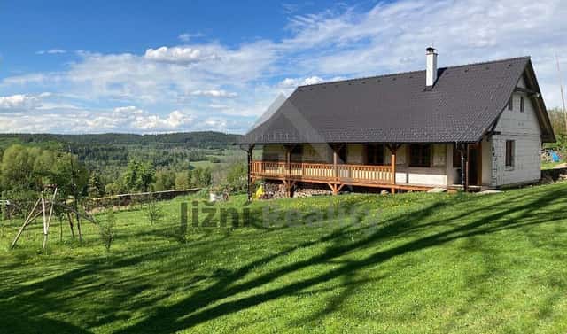 Prodej domu 300 m² s pozemkem 1 500 m², Malšín, okres Český Krumlov