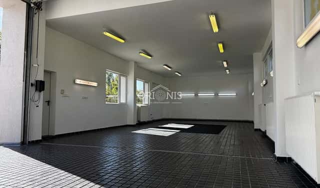 Pronájem výrobních prostor 147 m², Grégrova, Chomutov