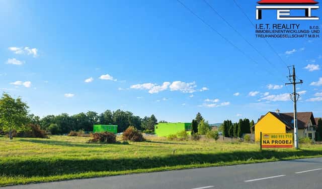 Prodej stavebního pozemku 9 335 m², Ivančice – Němčice, okres Brno-venkov