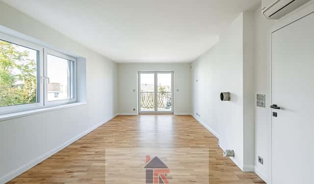 Pronájem bytu 4+kk 343 m², Pod lesem, Praha 4 – Komořany