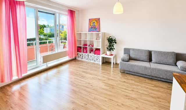 Pronájem bytu 1+kk 33 m², Blšanecká, Praha 10 – Uhříněves