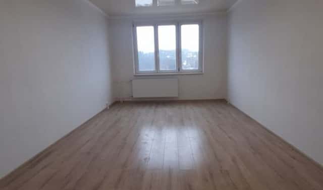 Prodej bytu 1+1 40 m², Mírová, Loket, okres Sokolov