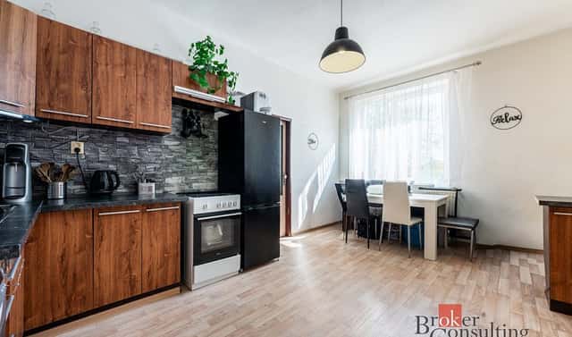 Prodej bytu 2+1 78 m², Korunní, Ostrava – Mariánské Hory, okres Ostrava-město
