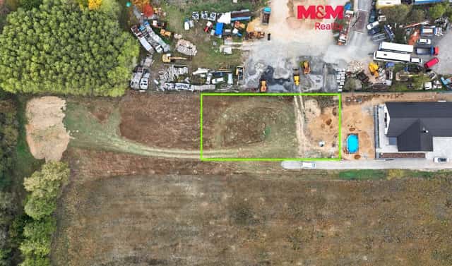 Prodej stavebního pozemku 1 000 m², Bystřice nad Pernštejnem – Rovné, okres Žďár nad Sázavou