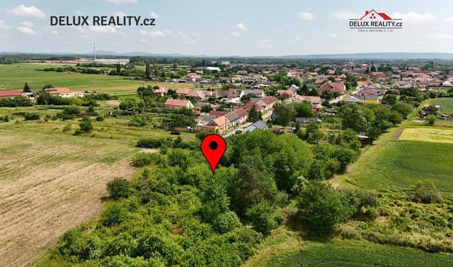 Prodej stavebního pozemku 1 947 m², Hevlín, okres Znojmo
