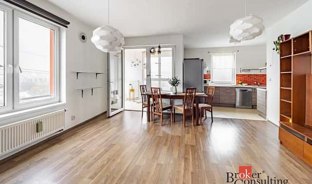 Pronájem bytu 3+kk 85 m², Nademlejnská, Praha 9 – Hloubětín