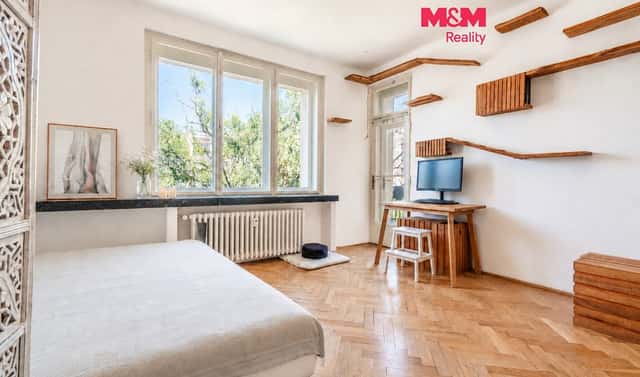 Prodej bytu 1+kk 30 m², V olšinách, Praha 10 – Vršovice