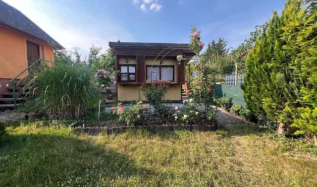 Prodej chaty/chalupy 12 m² s pozemkem 365 m², Kladno