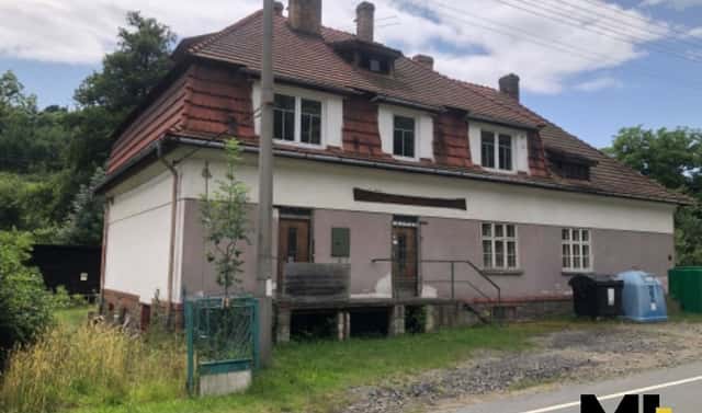 Prodej domu 325 m² s pozemkem 1 498 m², Hošťálkovy – Vraclávek, okres Bruntál